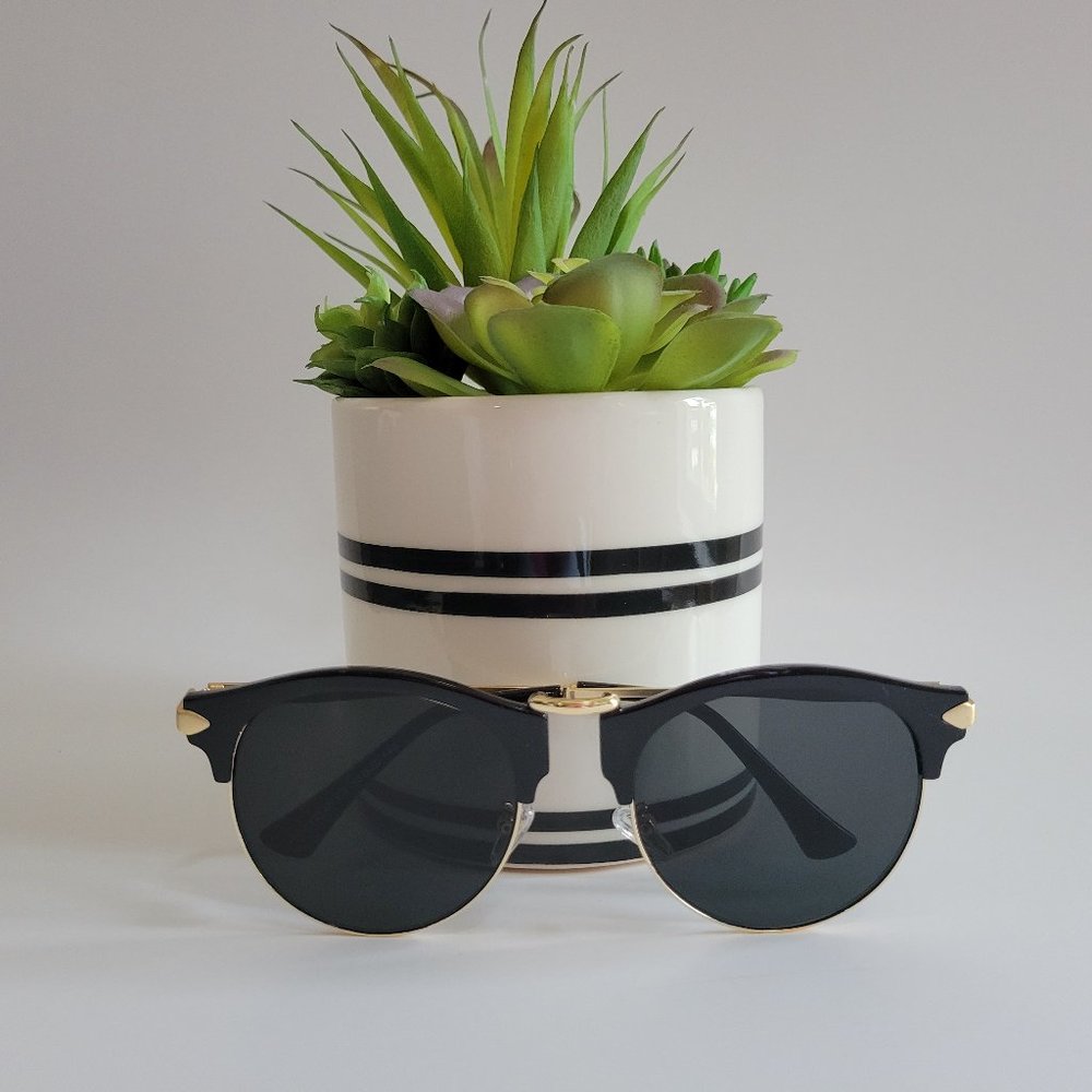 AOFLY Womens UV400 Cat Eye Mirrored Sunglasses NEW